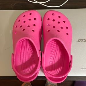 CROCS women size 5 pink